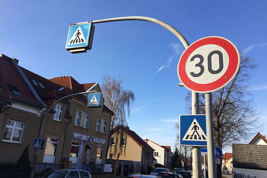Tempo 30 Schild Tempo 30